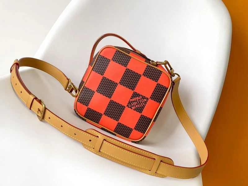 Louis Vuitton Satchel Bags Chic 42843