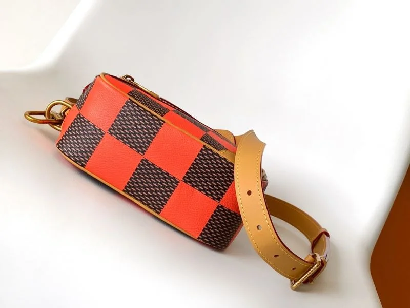 Louis Vuitton Satchel Bags Chic 42843