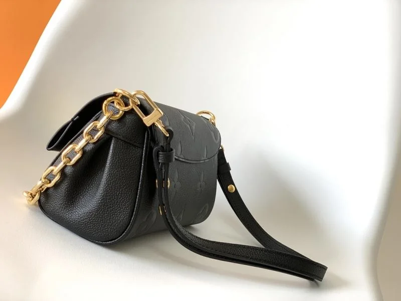 SmoothTexture Louis Vuitton Satchel Bags 42822