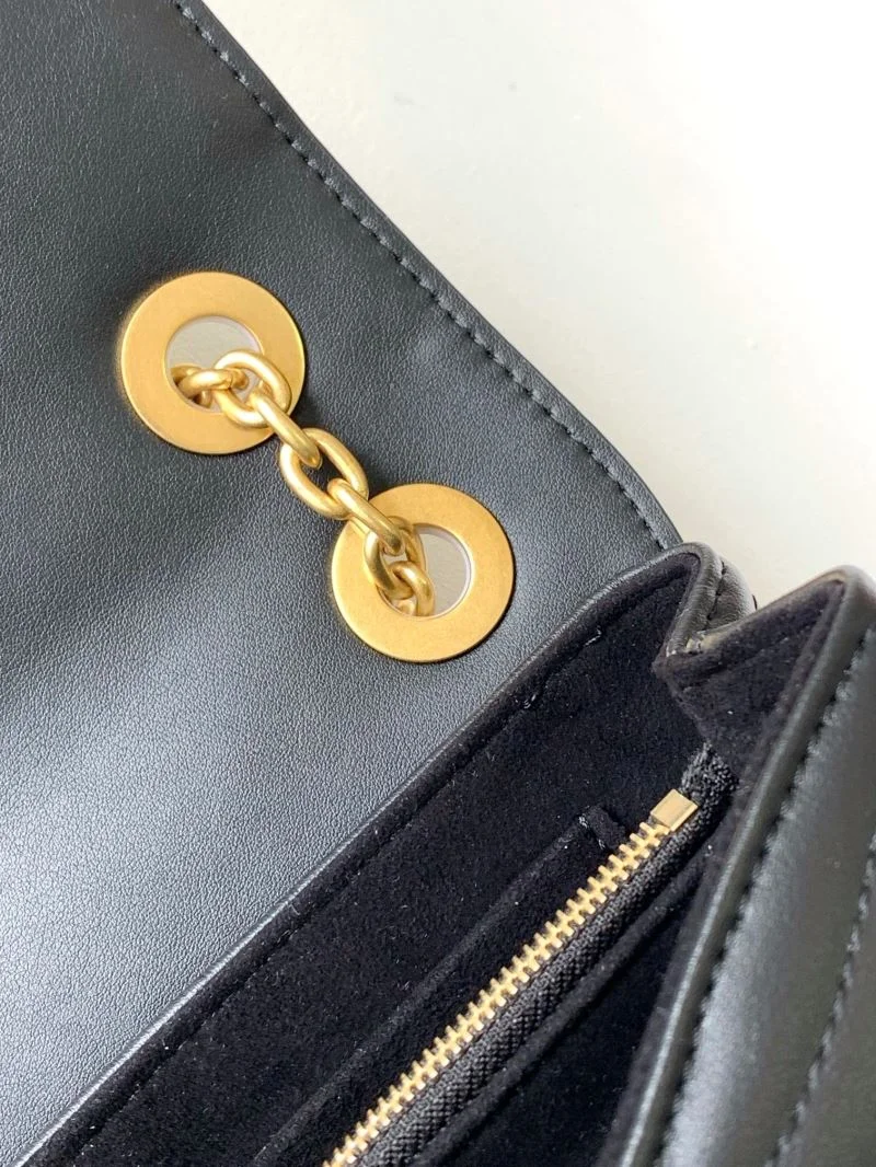Stretchable Louis Vuitton Satchel Bags 42815