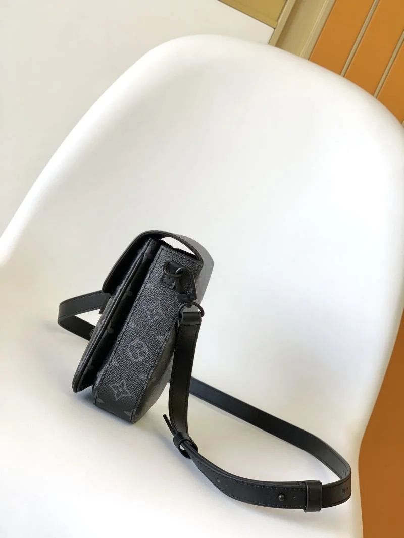 Louis Vuitton Satchel Bags FashionForward 42796
