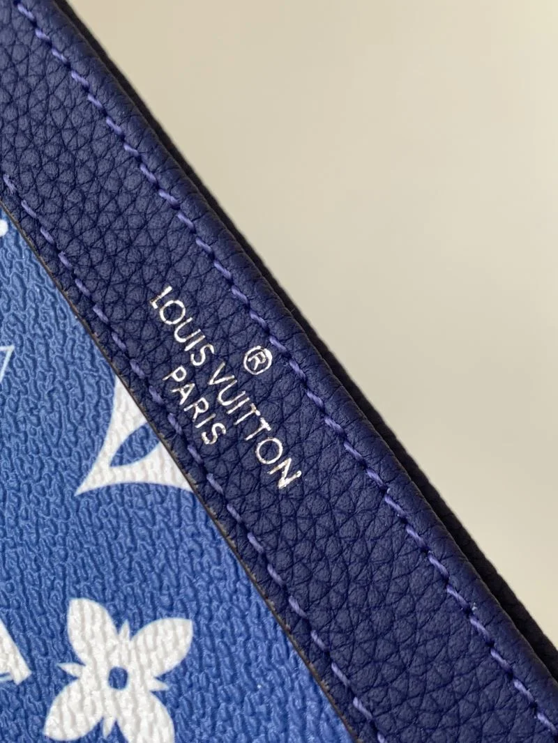StreetReady Louis Vuitton Satchel Bags 42801