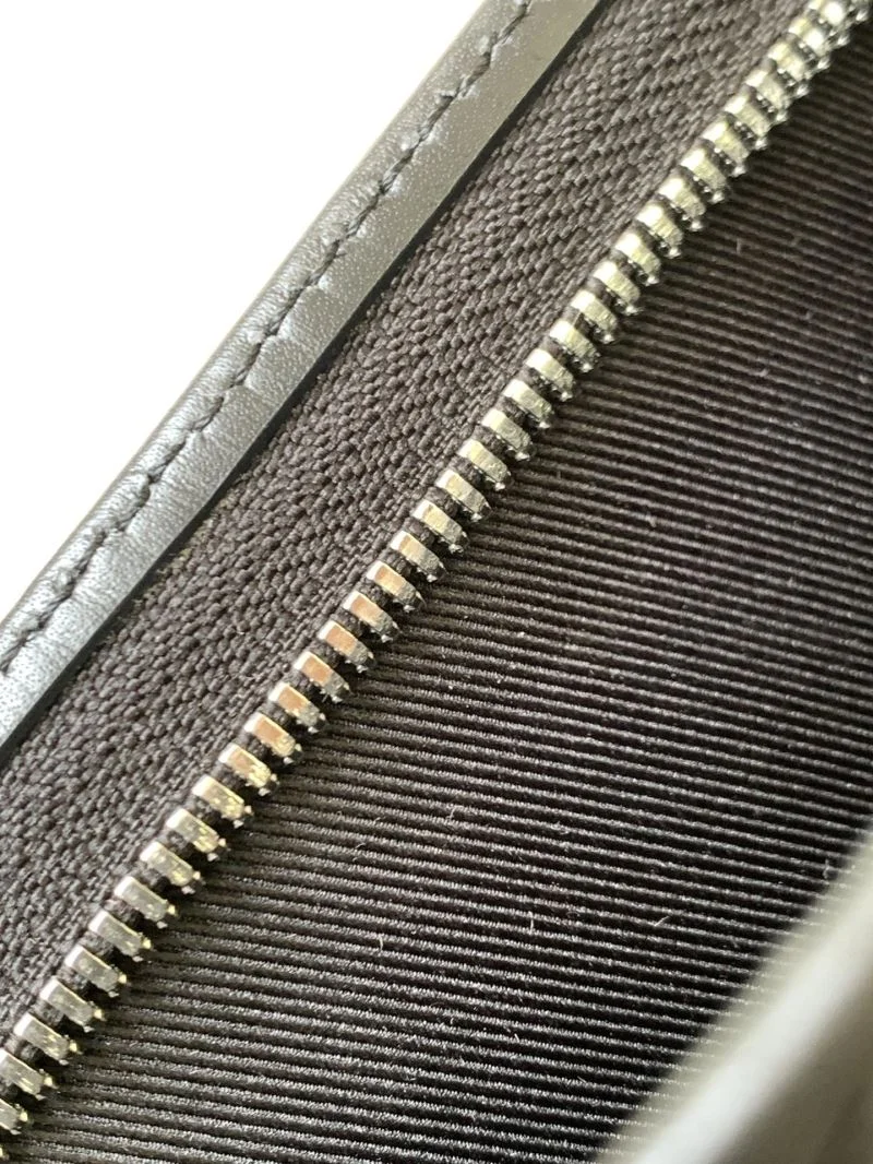 Louis Vuitton Satchel Bags Fashionable 42800