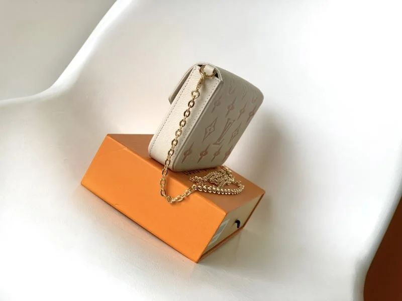 QuickDry Louis Vuitton Satchel Bags 42782