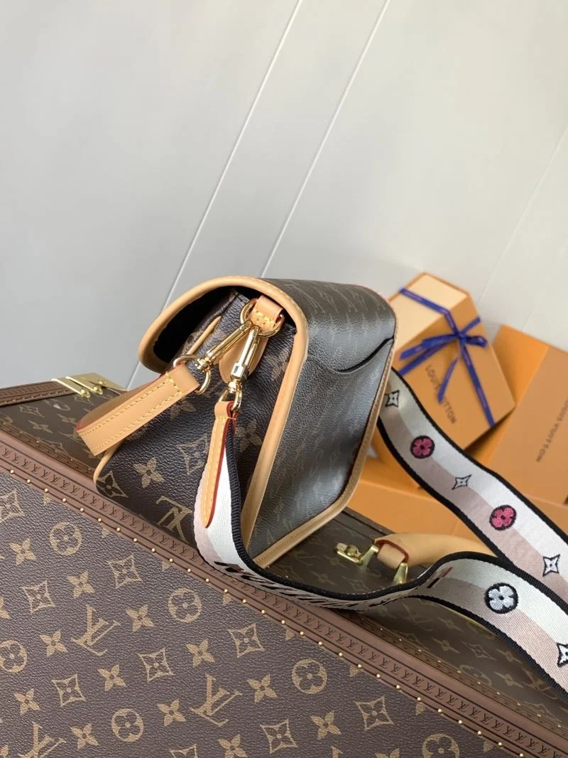 Minimalist Louis Vuitton Satchel Bags 42759