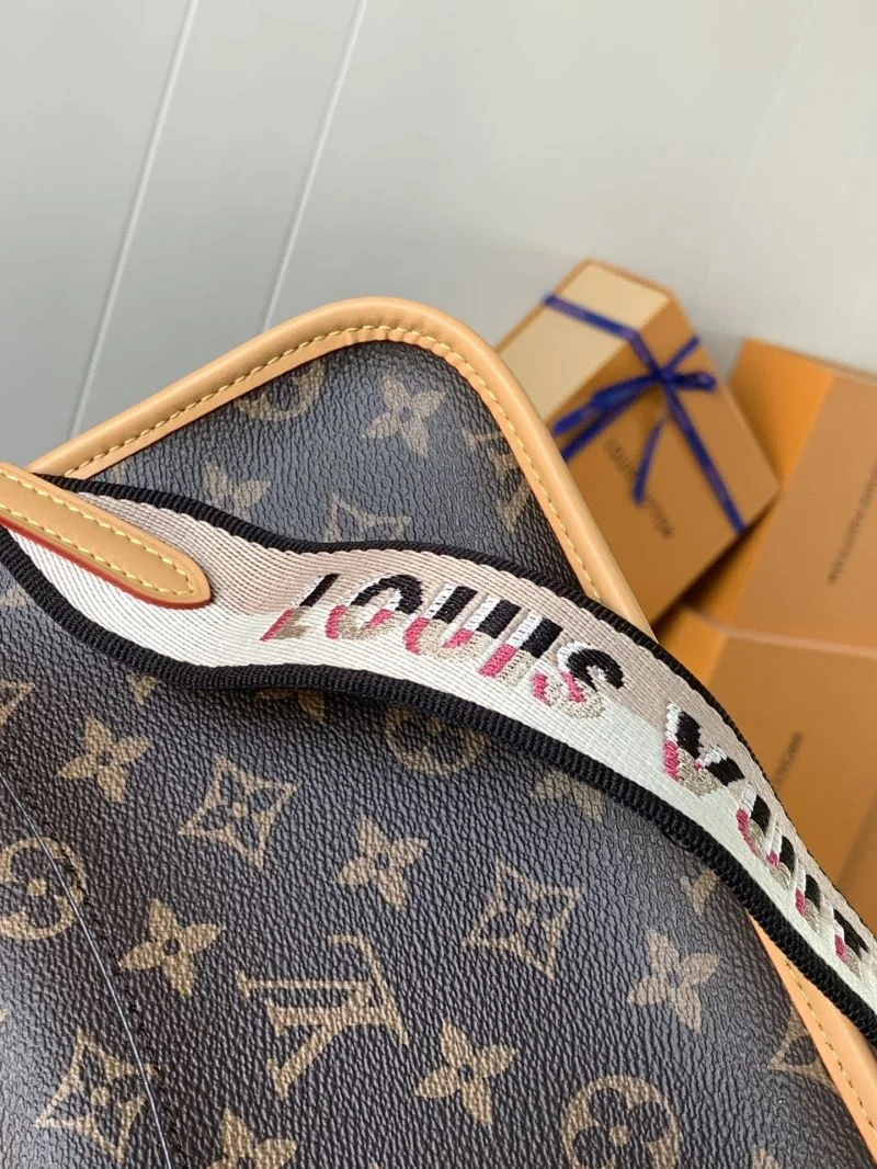 Minimalist Louis Vuitton Satchel Bags 42759