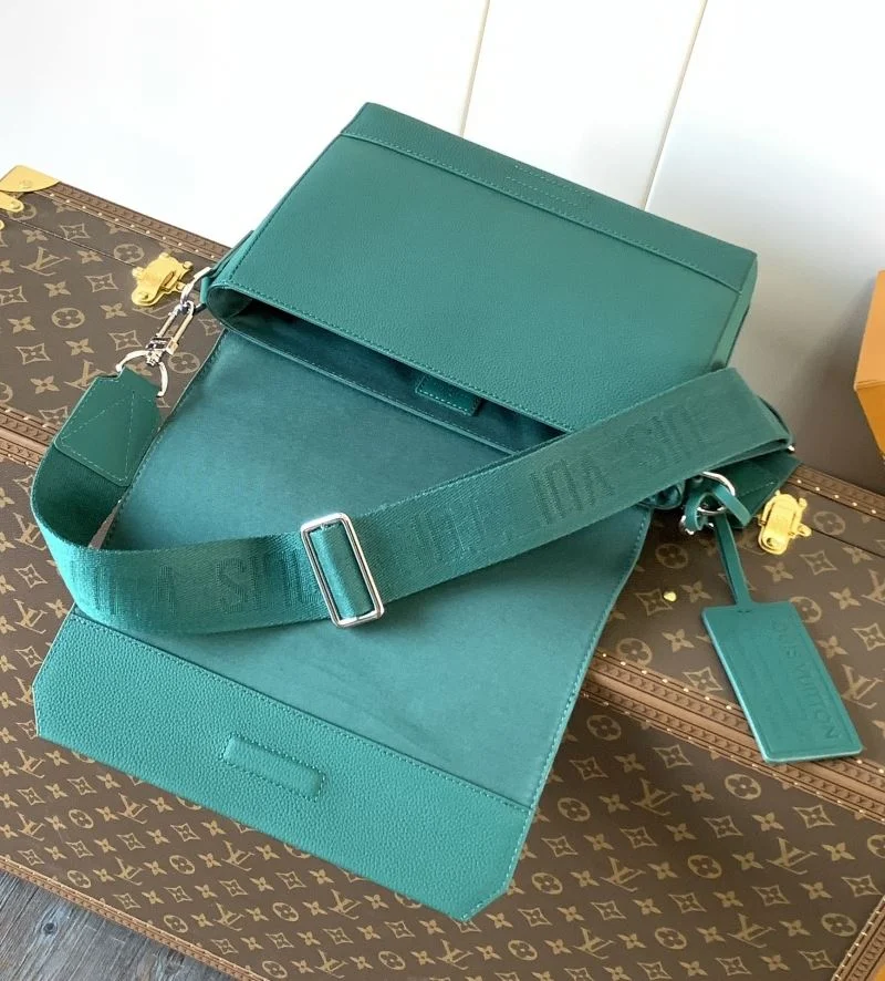 Louis Vuitton Satchel Bags FashionForward 42763