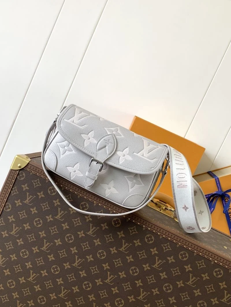 SmoothTexture Louis Vuitton Satchel Bags 42753
