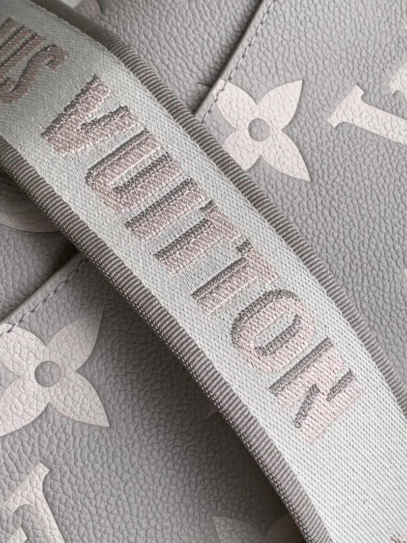 SmoothTexture Louis Vuitton Satchel Bags 42753
