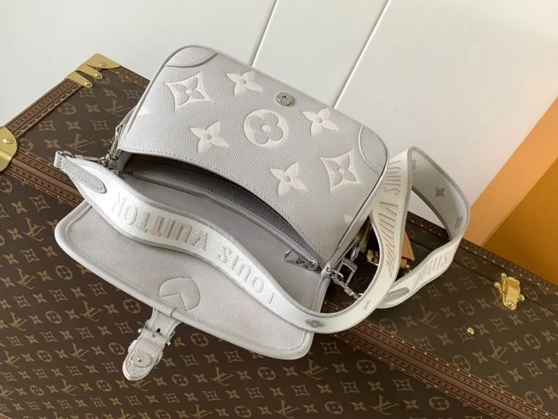 SmoothTexture Louis Vuitton Satchel Bags 42753