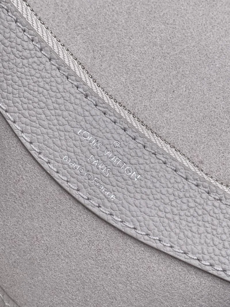 SmoothTexture Louis Vuitton Satchel Bags 42753