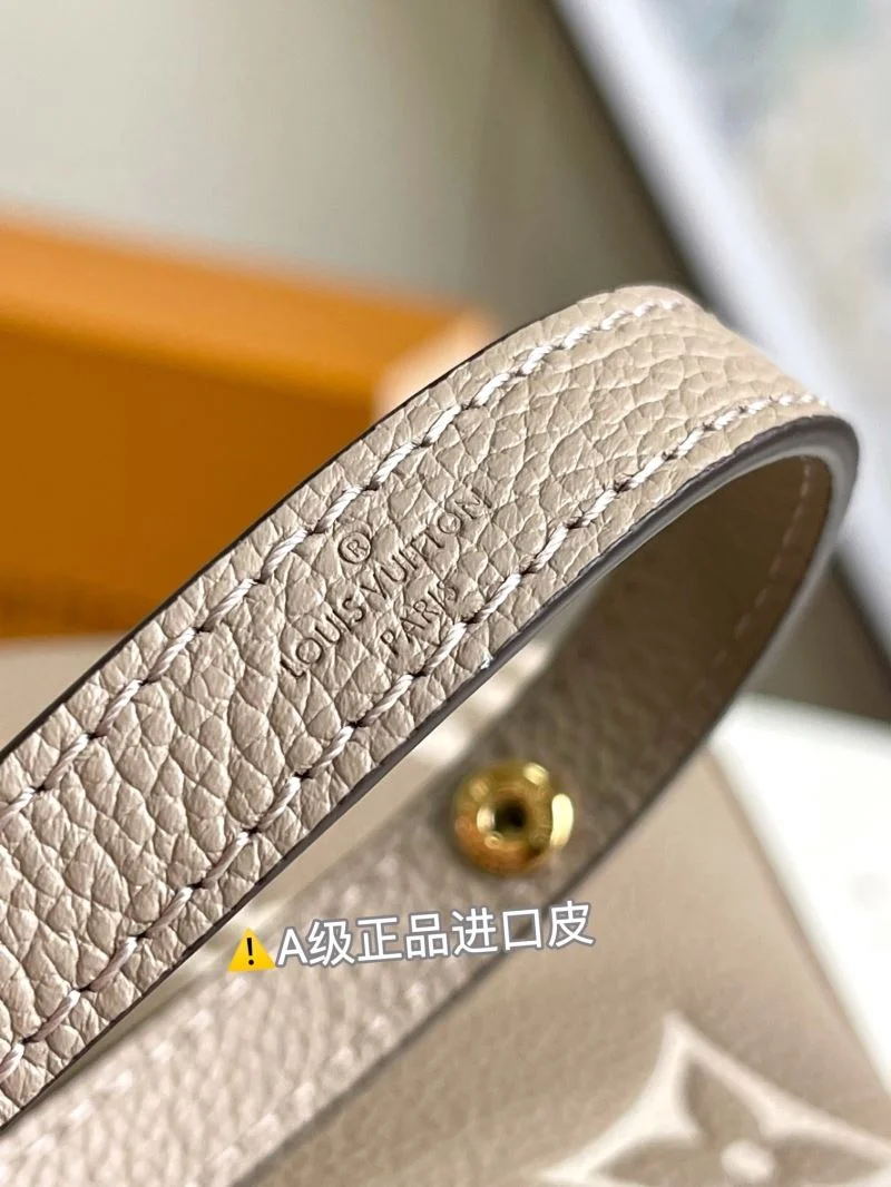 Breathable Louis Vuitton Satchel Bags 42746
