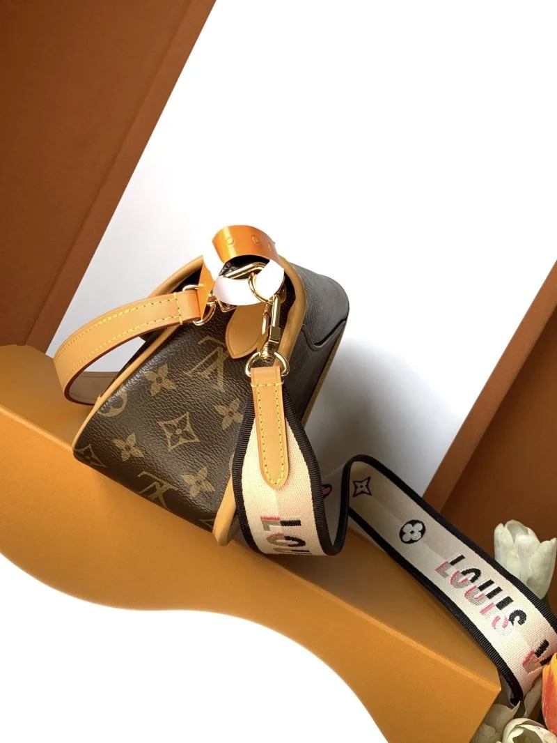 RelaxedFit Louis Vuitton Satchel Bags 42743