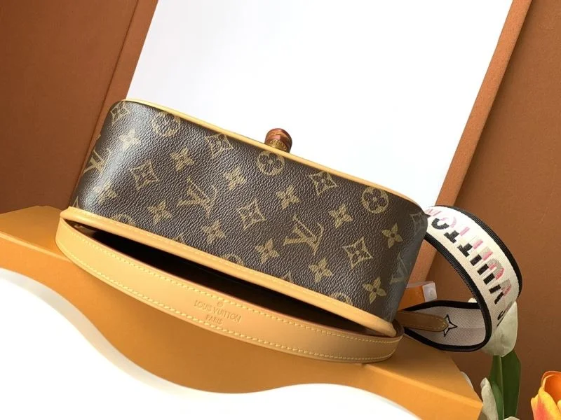 RelaxedFit Louis Vuitton Satchel Bags 42743