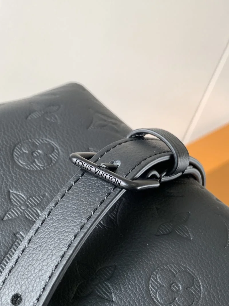 StreetReady Louis Vuitton Satchel Bags 42750