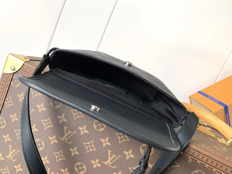 StreetReady Louis Vuitton Satchel Bags 42750