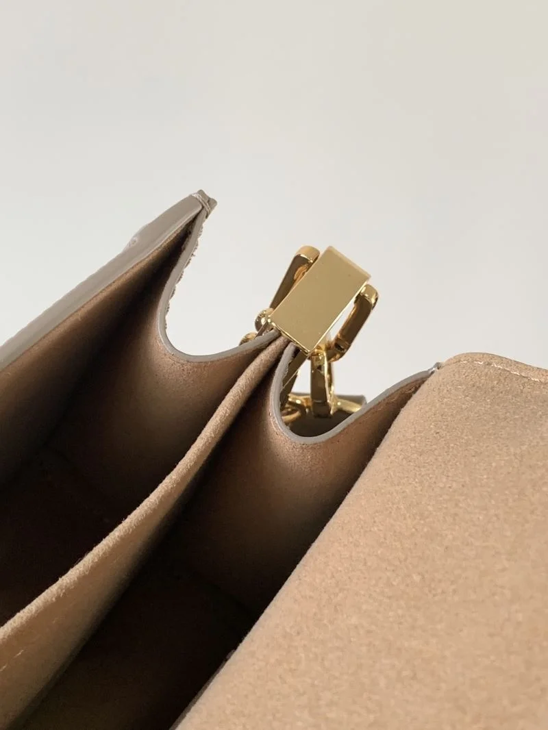 Louis Vuitton Satchel Bags Unisex 42748