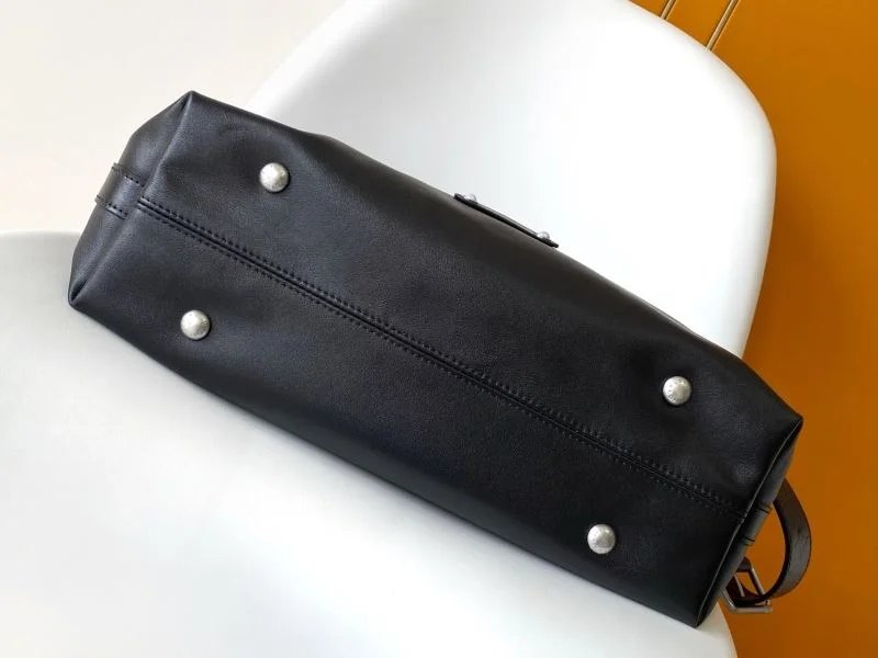 Louis Vuitton Satchel Bags FashionForward 42645