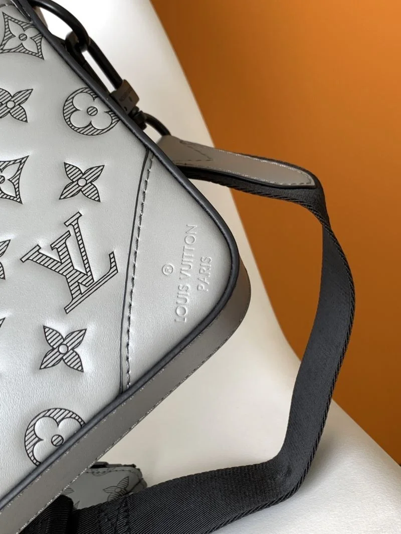 Louis Vuitton Satchel Bags Trendsetting 41906