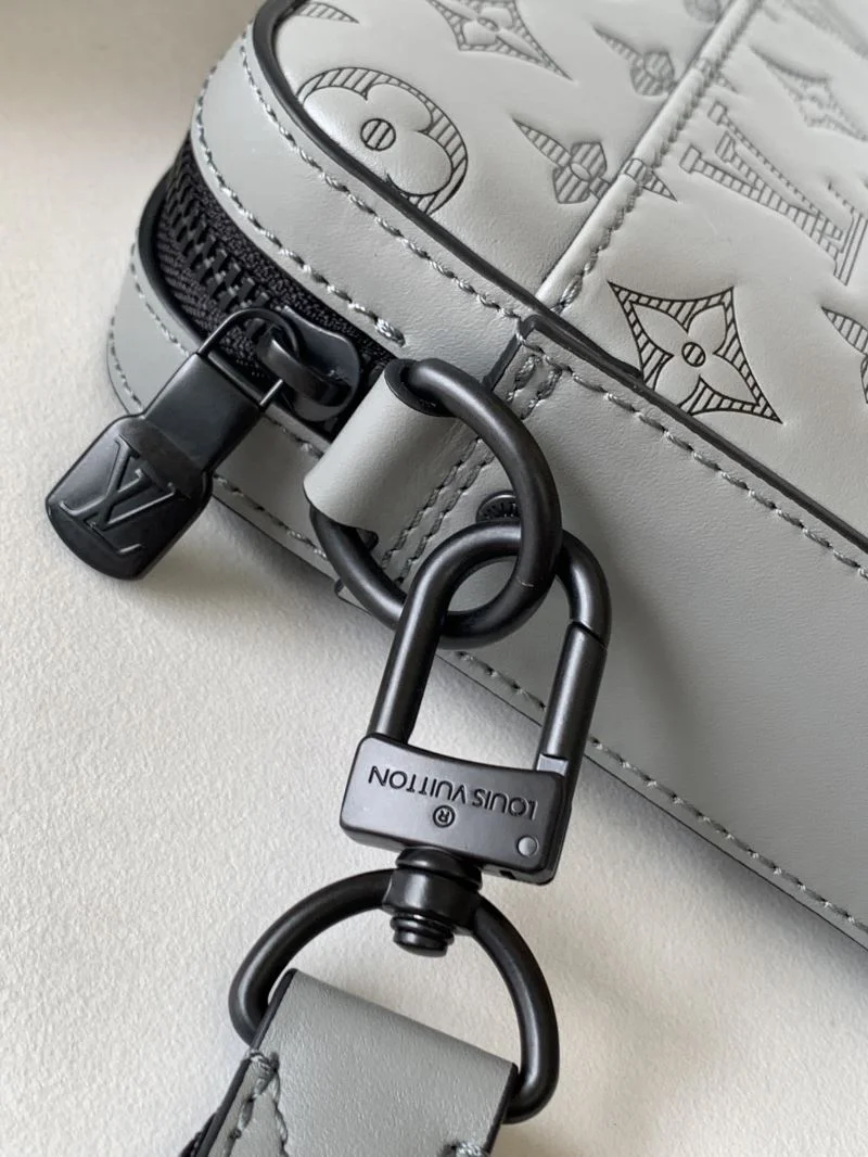 Louis Vuitton Satchel Bags Trendsetting 41906