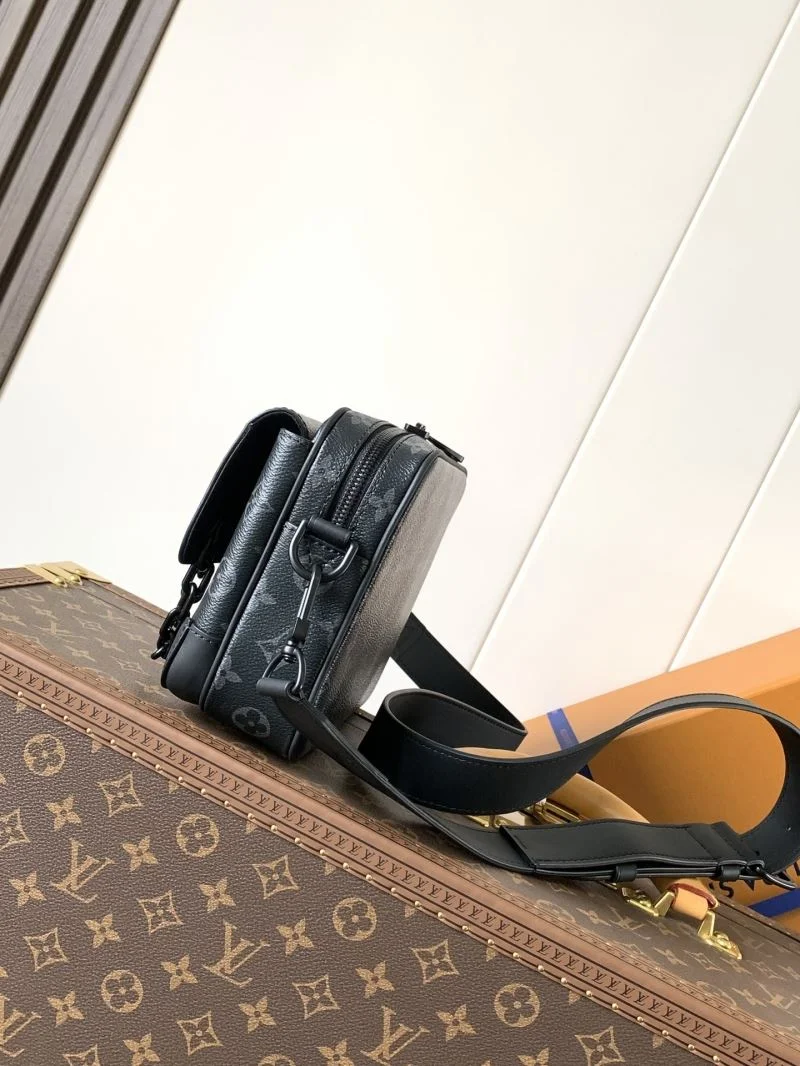 Louis Vuitton Satchel Bags Functional 41902