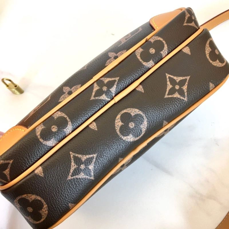 ZeroBulk Louis Vuitton Satchel Bags 87441
