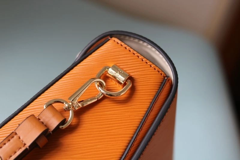 RelaxedFit Louis Vuitton Satchel Bags 87449