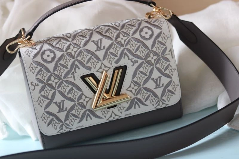 UrbanChic Louis Vuitton Satchel Bags 87417