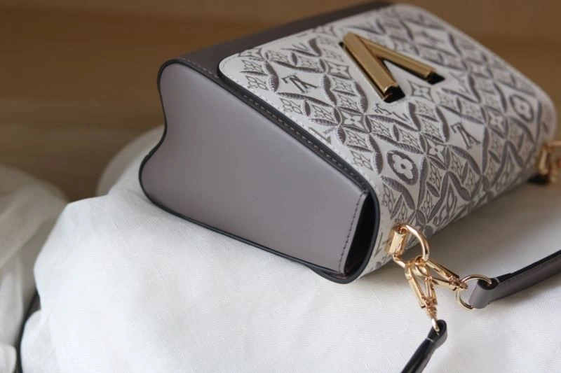 UrbanChic Louis Vuitton Satchel Bags 87417