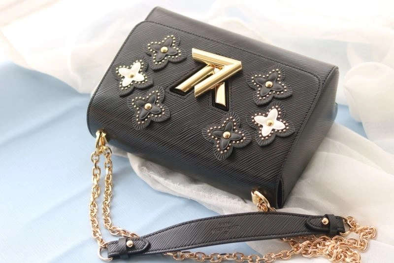 OdorResistant Louis Vuitton Satchel Bags 87431