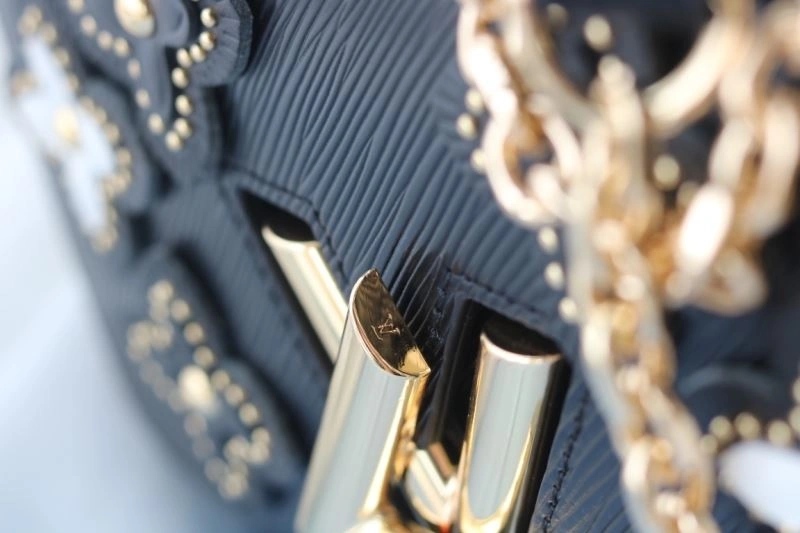 OdorResistant Louis Vuitton Satchel Bags 87431