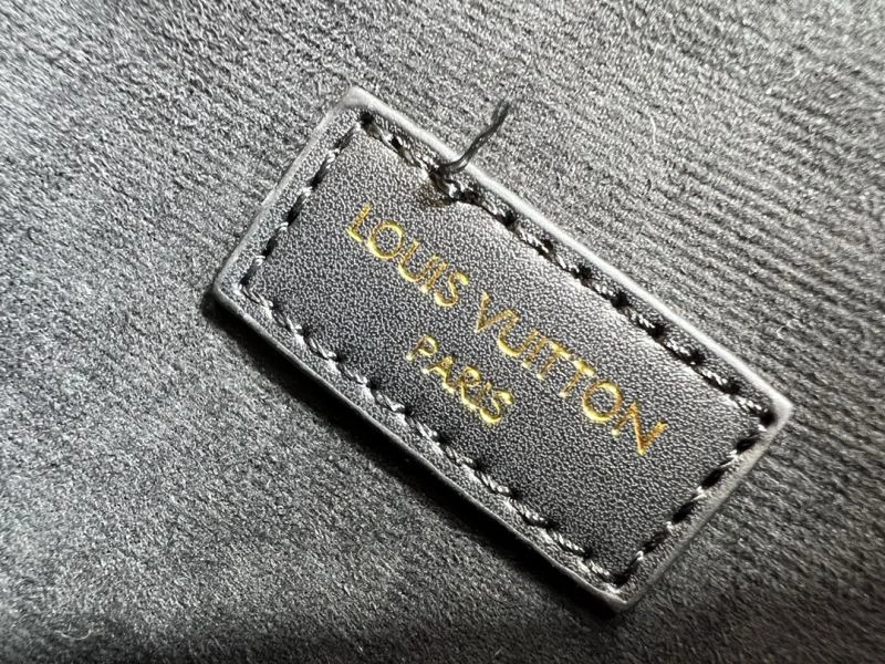Seasonal Louis Vuitton Satchel Bags 80220