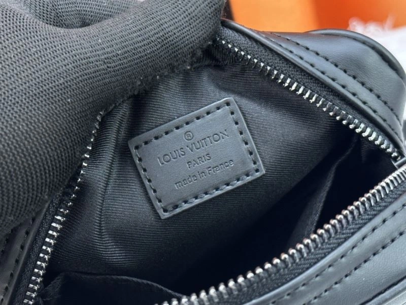 Louis Vuitton Satchel Bags Functional 80217