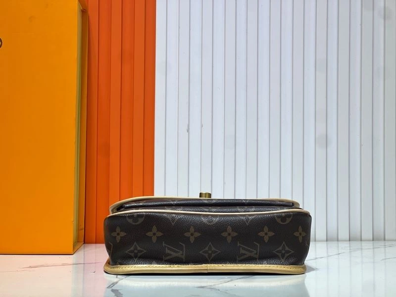 Louis Vuitton Satchel Bags Fashionable 80213