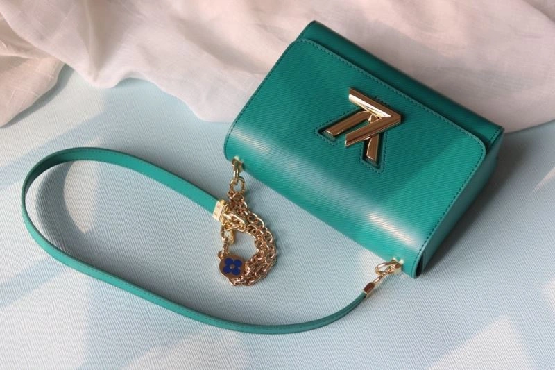 Louis Vuitton Satchel Bags TechFriendly 80211