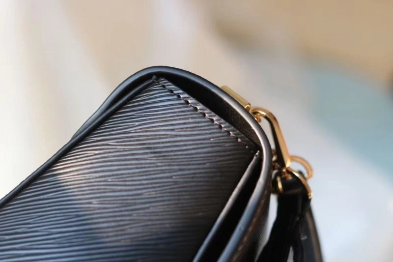 Louis Vuitton Satchel Bags Sophisticated 80191