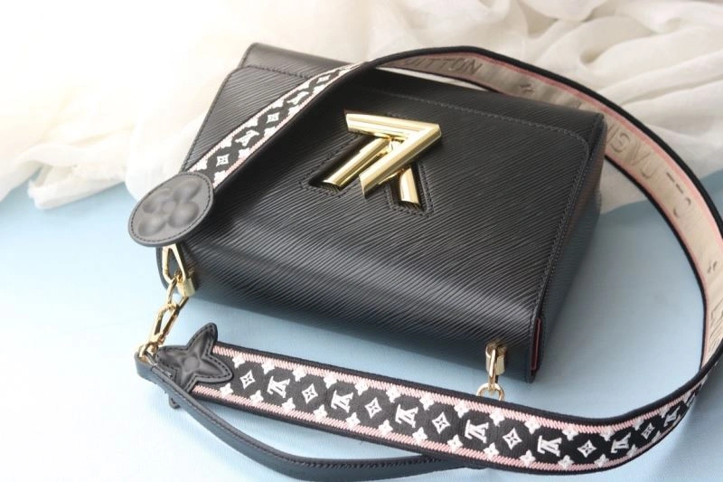 Snug Louis Vuitton Satchel Bags 80182