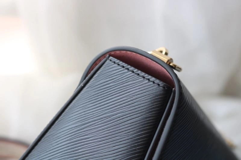 Snug Louis Vuitton Satchel Bags 80182