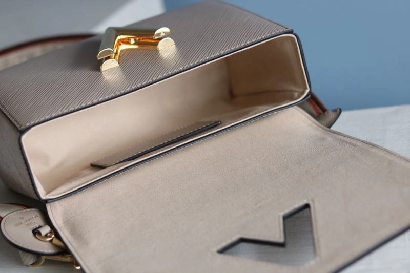 Snug Louis Vuitton Satchel Bags 80177