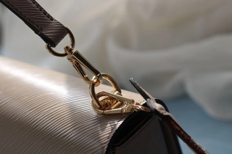 Snug Louis Vuitton Satchel Bags 80177