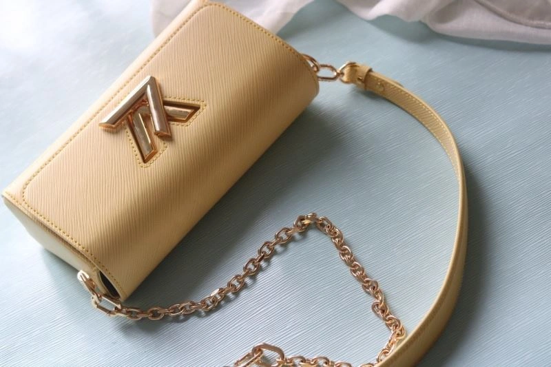 Functional Louis Vuitton Satchel Bags 80159