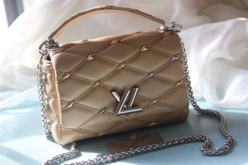 Stylish Louis Vuitton Satchel Bags 80170