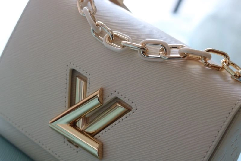 SunProtective Louis Vuitton Satchel Bags 80168