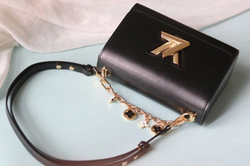 Snug Louis Vuitton Satchel Bags 80153