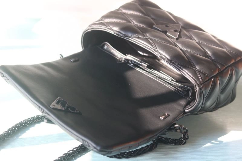 Louis Vuitton Satchel Bags Resilient 80188