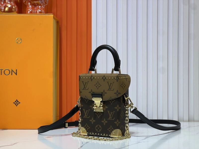 Sporty Louis Vuitton Satchel Bags 80155
