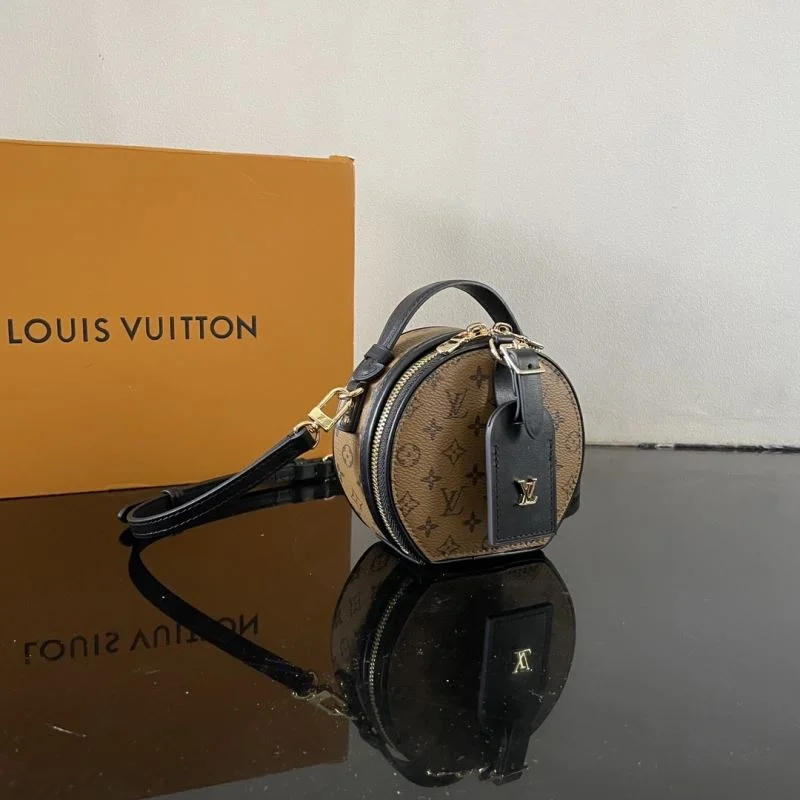 Unisex Louis Vuitton Satchel Bags 41585