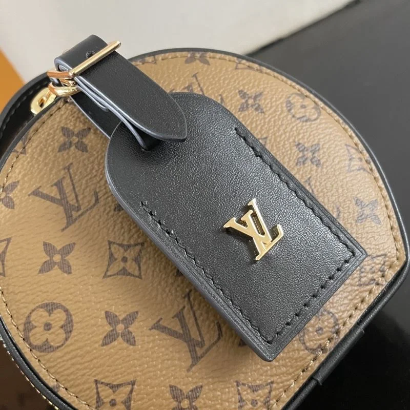 Unisex Louis Vuitton Satchel Bags 41585