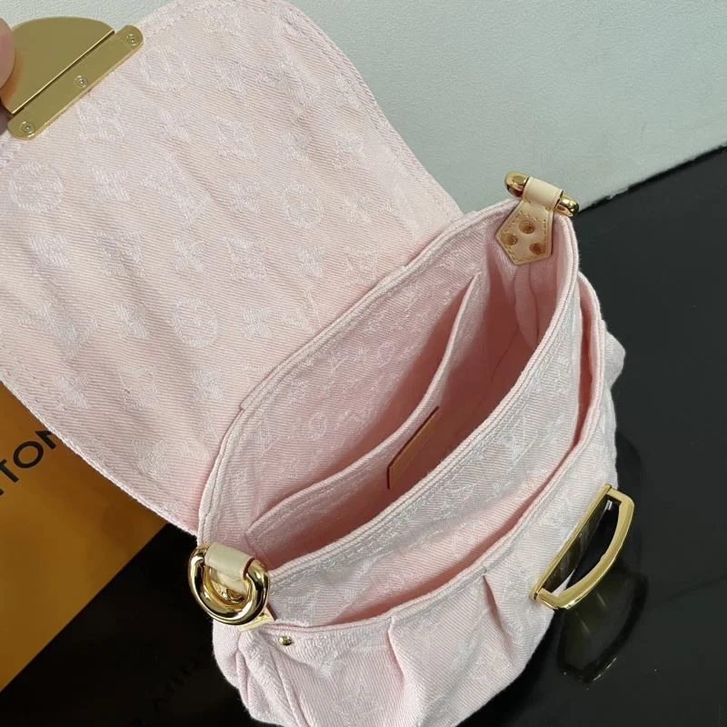 Louis Vuitton Satchel Bags Snug 41525