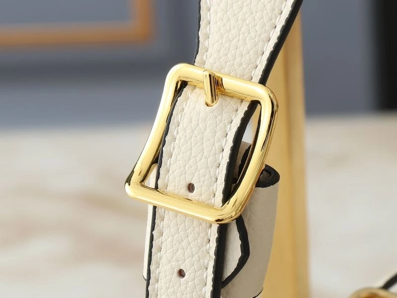 Louis Vuitton Satchel Bags EyeCatching 88610